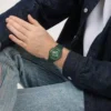 Αποκαλυπτόμενο στο δάσος Αποκαλυπτόμενο στο δάσος